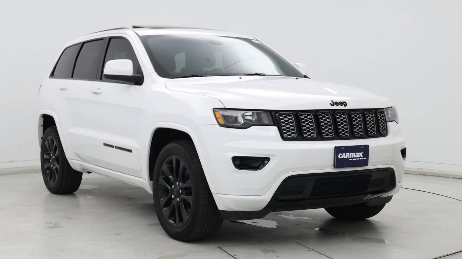 JEEP GRAND CHEROKEE 2018 1C4RJFAG3JC202883 image